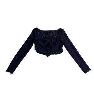black long sleeve crop top w/ cinched chest area